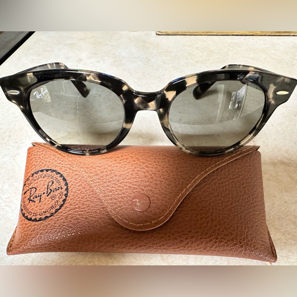 Ray-Ban Black and Cream Women's Sunglasses